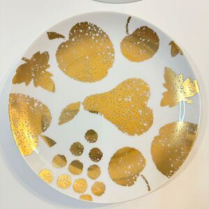 Crate & Barrel Gold Fruit & Leaves Porcelain Salad Plate 8" White Japan Set of 4